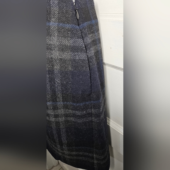 Uniqlo Blue/Grey Plaid Wool Blend Mini Skirt with Pockets Size 2 - Picture 4 of 7